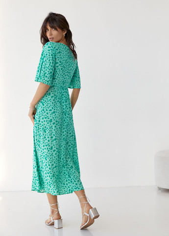 Смарагдова відвертий сукня-міді з короткими розкльошеними рукавами - смарагдовий Lurex