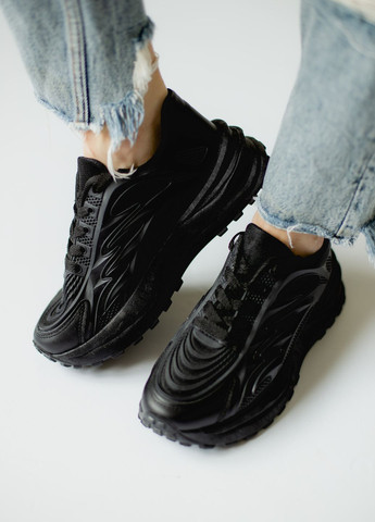 Черные всесезонные кроссовки Vakko