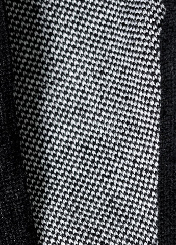 Черный светри худі з ієрогліфами чорна (1100711) Lemanta