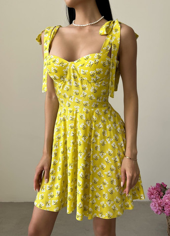 Жовтий кежуал сукня з спідницею-сонце Larionoff з квітковим принтом
