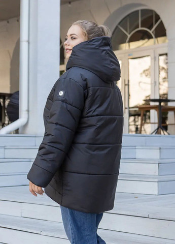 Черная зимняя зимняя женкая куртка большого размера SK