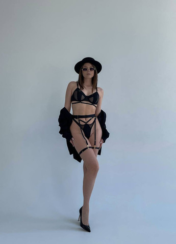 Черный комплект женского сексуального белья с поясом и гартерами Simply sexy
