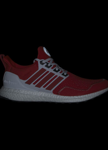 Червоні всесезонні кросівки ultraboost 1.0 adidas