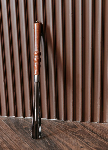 Ложка лопатка ріжок для взуття з дерев'яною ручкою 50 см No Brand (260190583)