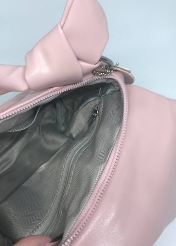 Жіноча сумочка з ремінцем колір рожевий 435848 New Trend (259429485)
