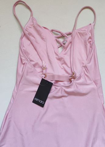 Розовый купальник слитный Esmara