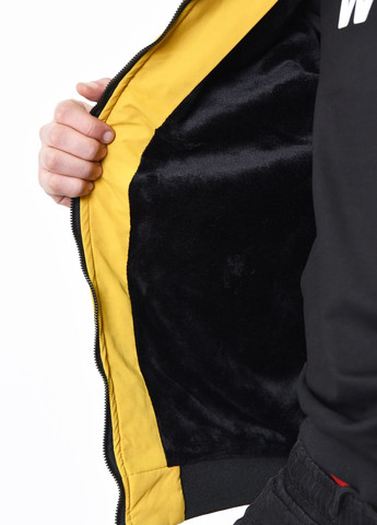 Чорна демісезонна куртка чоловіча демісезонна на хутрі чорно-гірчичного кольору Let's Shop