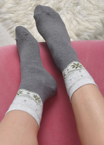 Шкарпетки жіночі махра сірого кольору розмір 36-41 Let's Shop (273176808)