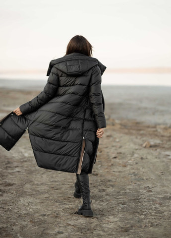 Чорне зимнє Жіноче зимове довге пальто чорне 70682 Fodarlloy