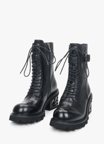 ботинки Estro