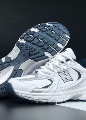 Білі Осінні кросівки чоловічі, вьетнам New Balance 530