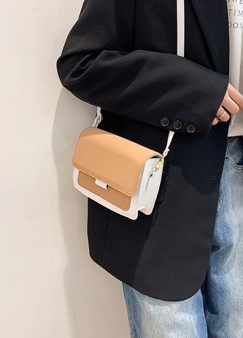 Жіноча класична сумочка через плече крос-боді на ремінці бархатна велюрова замшева бежева No Brand (259294531)