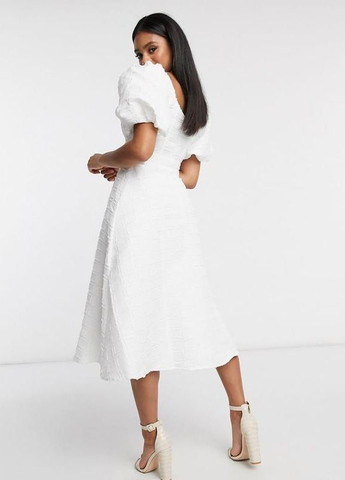Белое платье меди с пышными рукавами Asos