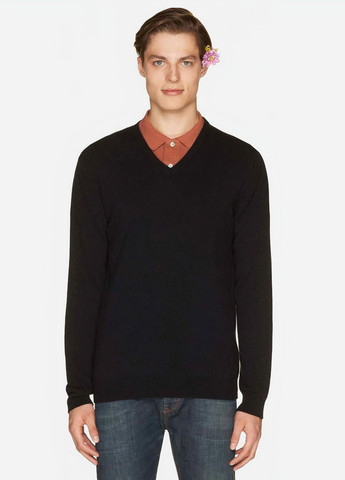 Черный пуловер United Colors of Benetton