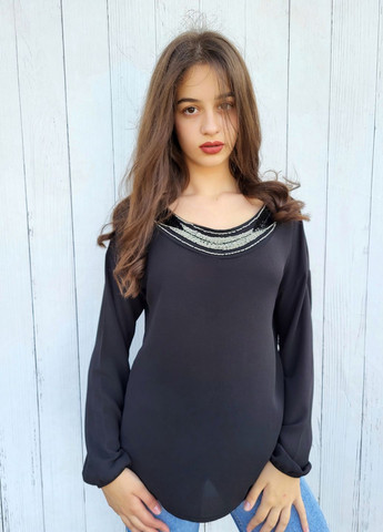 Чорна блузка жіноча однотонна з вишивкою бісером No Brand