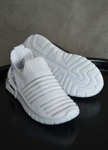 Белые демисезонные кроссовки детские для девочки белого цвета Let's Shop