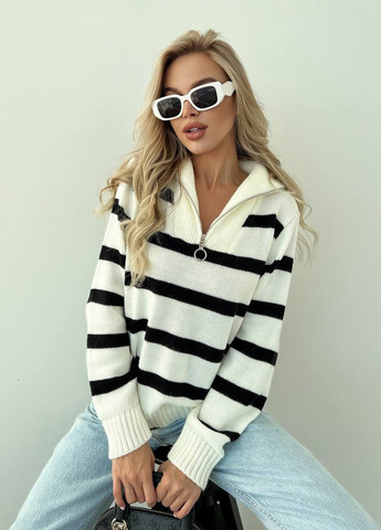 Жіночий светр вовняний в смужку з блискавкою чорного кольору р.42/46 396779 New Trend (258967582)