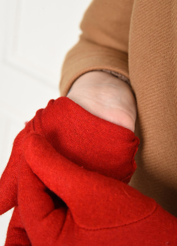Перчатки женские текстильные красного цвета Let's Shop (256699591)