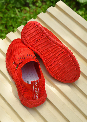 Красные демисезонные кроссовки детские для девочки красного цвета Let's Shop