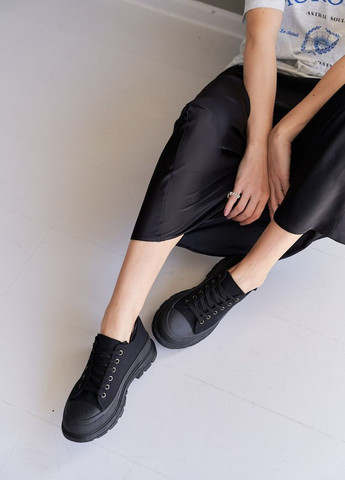 Чорні кросівки жіночі No Brand All Black Textile