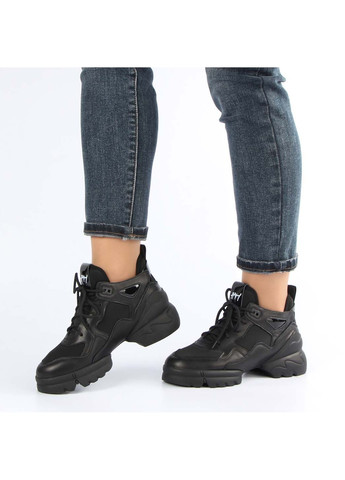 Черные демисезонные женские кроссовки 195661 Buts
