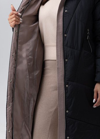 Чорне зимнє Жіноче зимове довге пальто великих розмірів 68742 Delfy