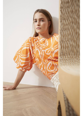 Помаранчева літня жіноча блуза помаранчева на запах Oui