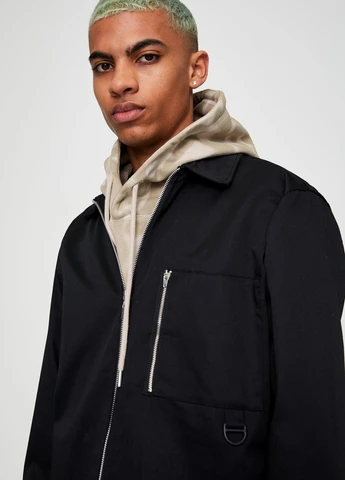 Чорна куртка демісезон,чорний, Pull & Bear