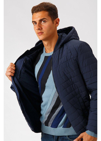 Темно-синяя демисезонная куртка a18-42005-101 Finn Flare