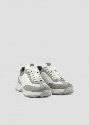 Белые демисезонные кожаные белые кроссовки с замшевыми серыми вставками Villomi