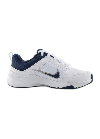 Белые демисезонные кроссовки defyallday Nike