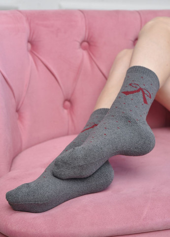 Шкарпетки махрові жіночі сірого кольору розмір 36-41 Let's Shop (267723583)