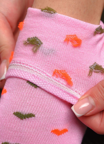 Шкарпетки жіночі демісезонні рожевого кольору розмір 36-40 Let's Shop (277983255)