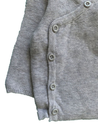 Серый демисезонный свитер Kiabi