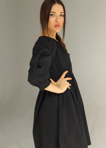 Чорна повсякденний сукня жіноча однотонна чорного кольору оверсайз Let's Shop однотонна
