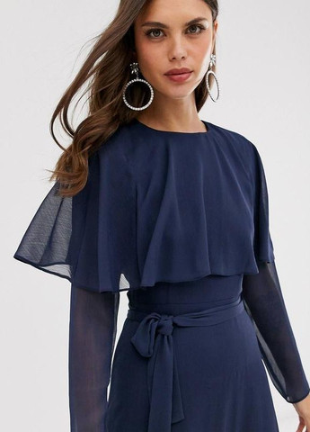 Синя максі плаття з кейпом ззаду, довгими рукавами та поясом Asos