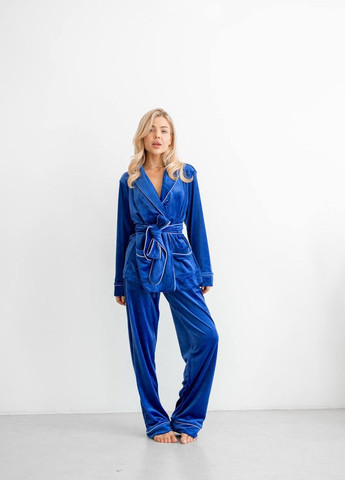 Синя жіноча піжама велюр eva на запах кольору електрик р.l 442563 New Trend