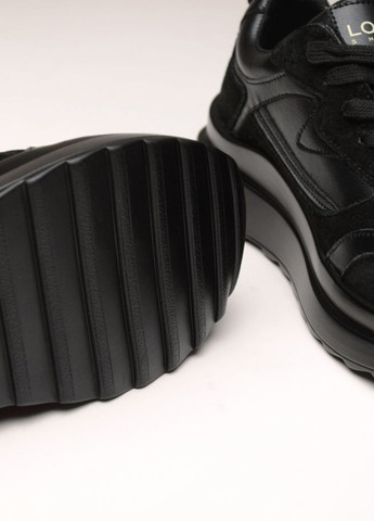 Черные демисезонные кроссовки 181233 Lonza