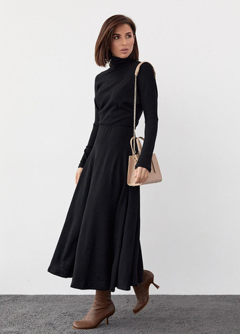 Чорна коктейльна тепла сукня міді з гумкою на талії - чорний Lurex
