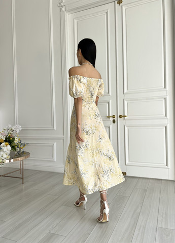 Жовтий кежуал сукня Larionoff з квітковим принтом
