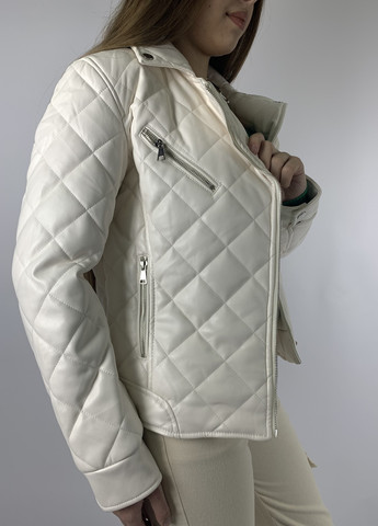 Біла куртка - косуха жіноча Honey Winter