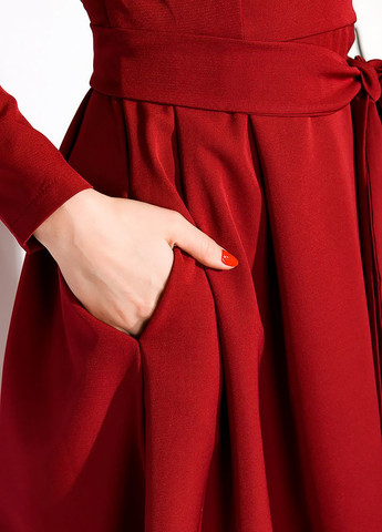 Бордовое кэжуал классическое платье на запах (бордовый) Time of Style однотонное