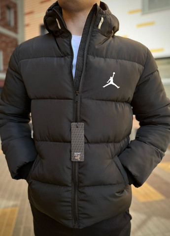 Черная зимняя куртка зимняя черная c лого jordan Vakko