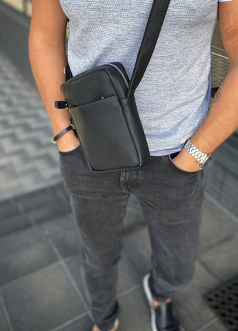 Чоловіча чорна матова сумка месенджер через плече Casual No Brand (258330391)