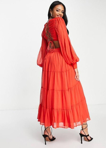 Красное платье миди с мягким плиссированным лифом, многоуровневой юбкой и шнуровкой сзади design Asos