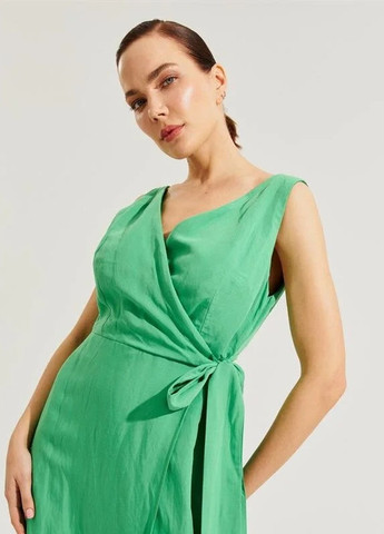 Зеленое платье Setre