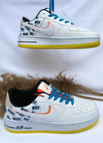 Білі всесезонні кросівки репліка air force low white+yellow and blue Vakko