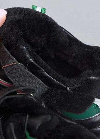 Чорні осінні кросівки дитячі для дівчинки на штучному хутрі чорного кольору Let's Shop