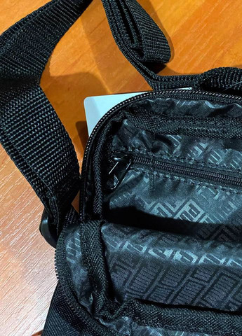 Невеличка сумка на плече барсетка Puma king portable cross body bag black (272157238)