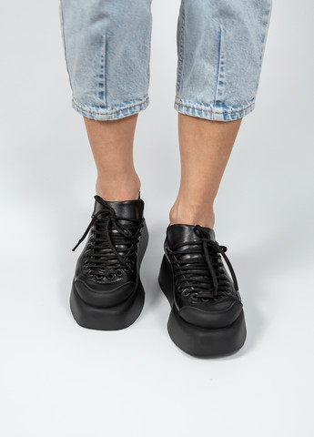Черные демисезонные кроссовки женские ABBI
